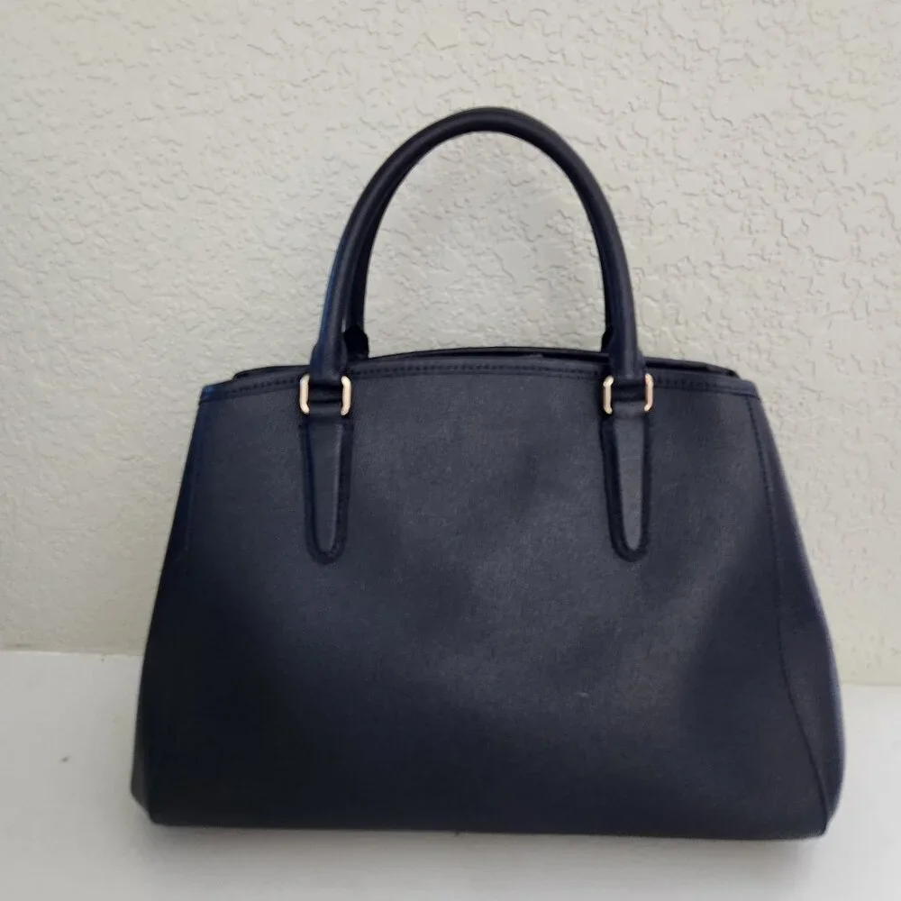 Like New Coach Margot Black Leather Shoulder Bag Purse - Picture 4 of 16